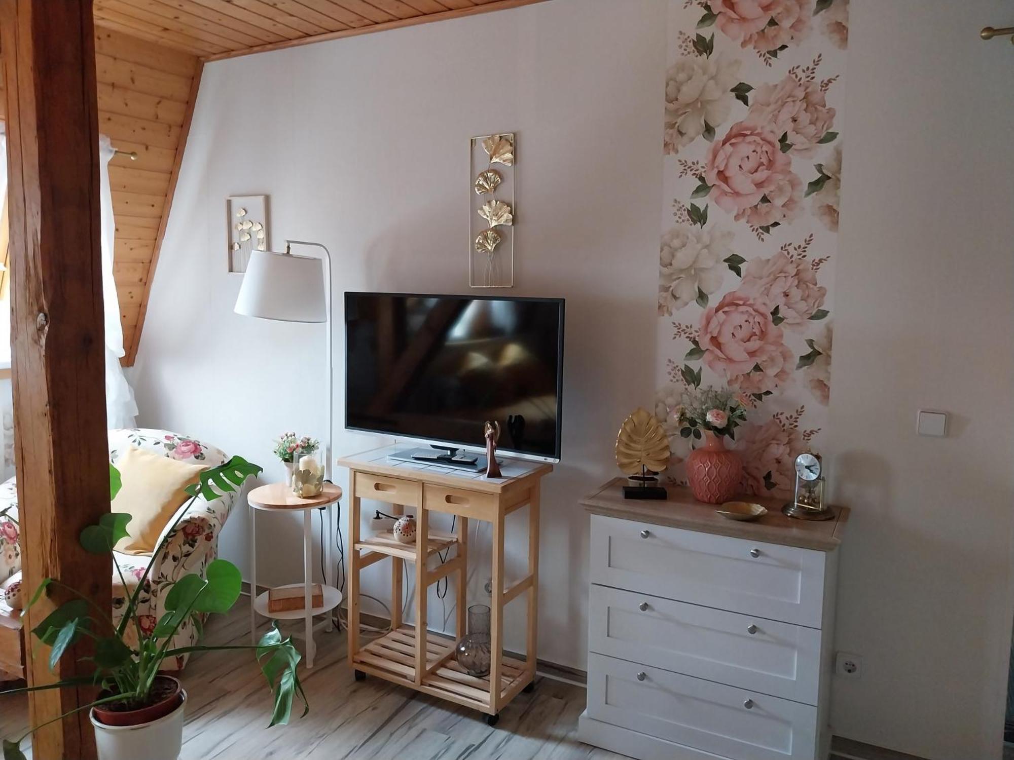 Ferienwohnung Rosi Naumburg  Bagian luar foto